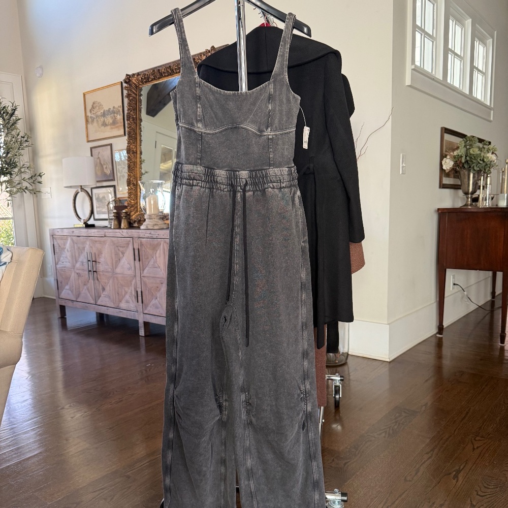 Free People Charcoal Tank Top Jumper Size S